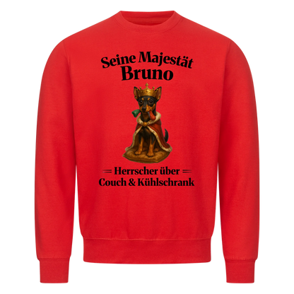 Majestät über Couch & Kühlschrank